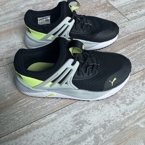 Puma boys sneakers